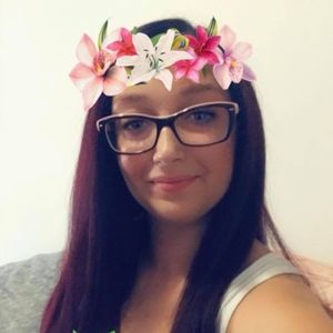 Meet your Posher, Lea